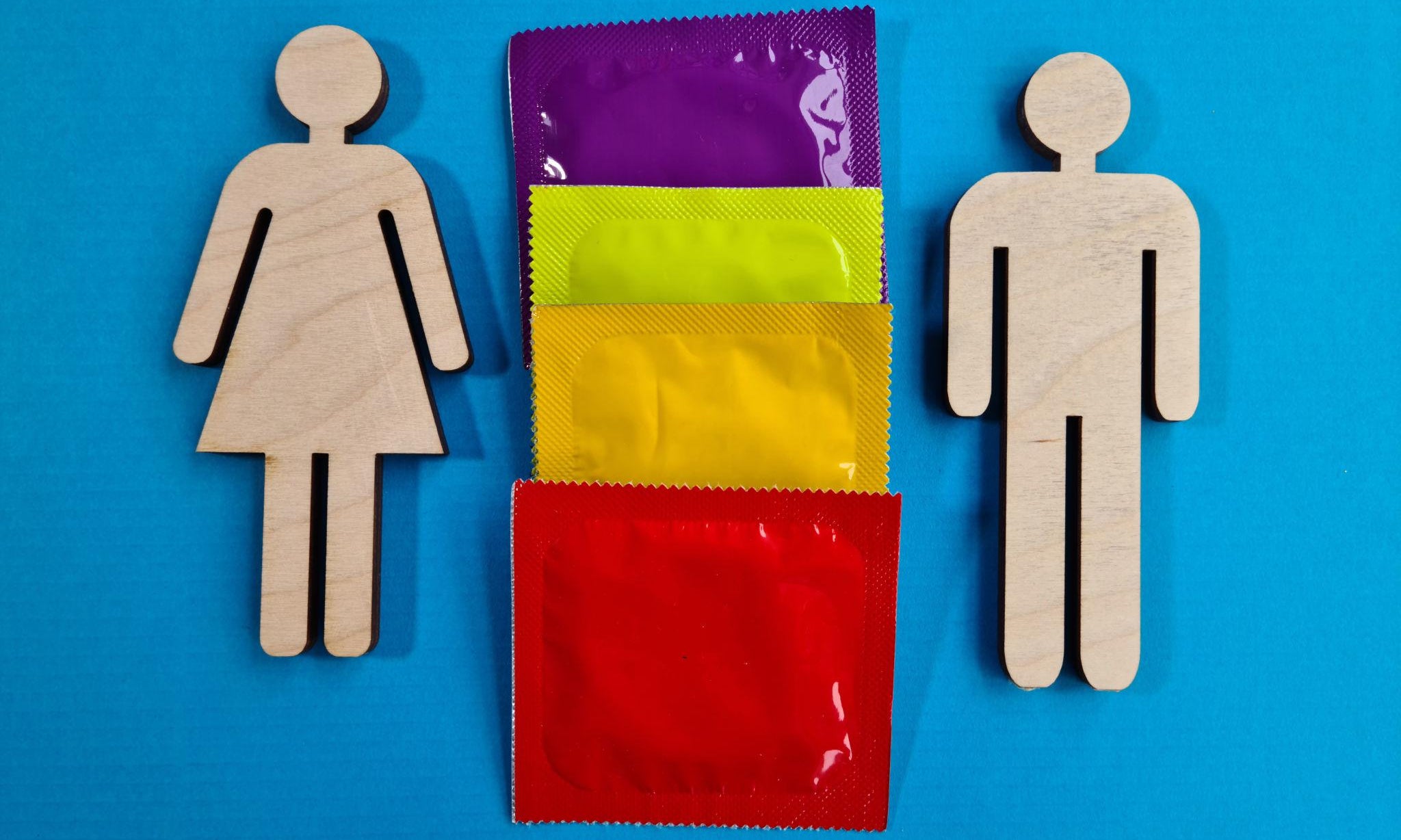 Could You Be Allergic to Condoms? Symptoms, Latex Allergy Signs, and Safer Alternatives