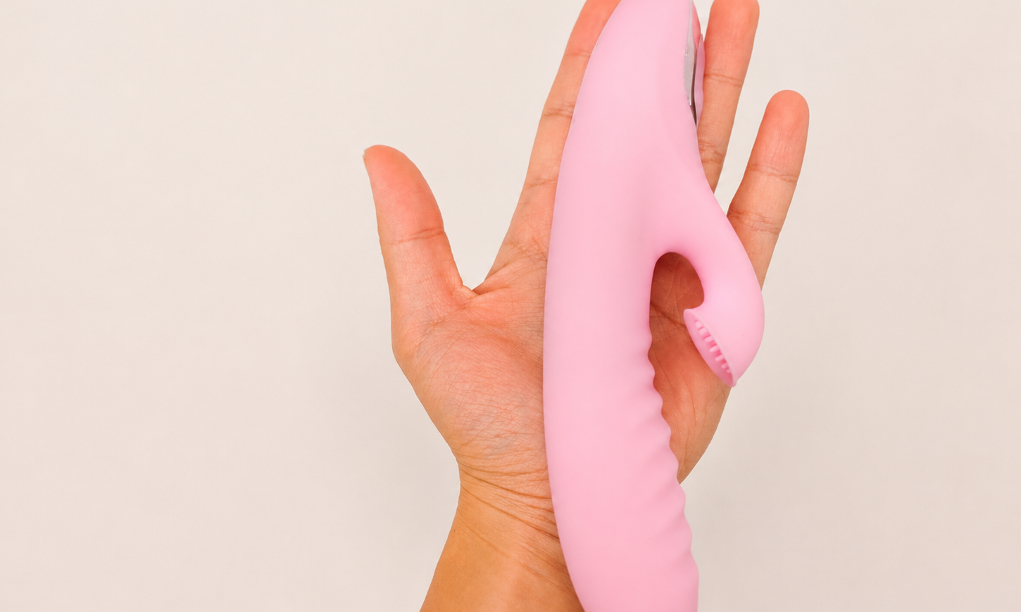 Dildo vs. Vibrator: What's the Difference and Which Sex Toy Is Right for You?
