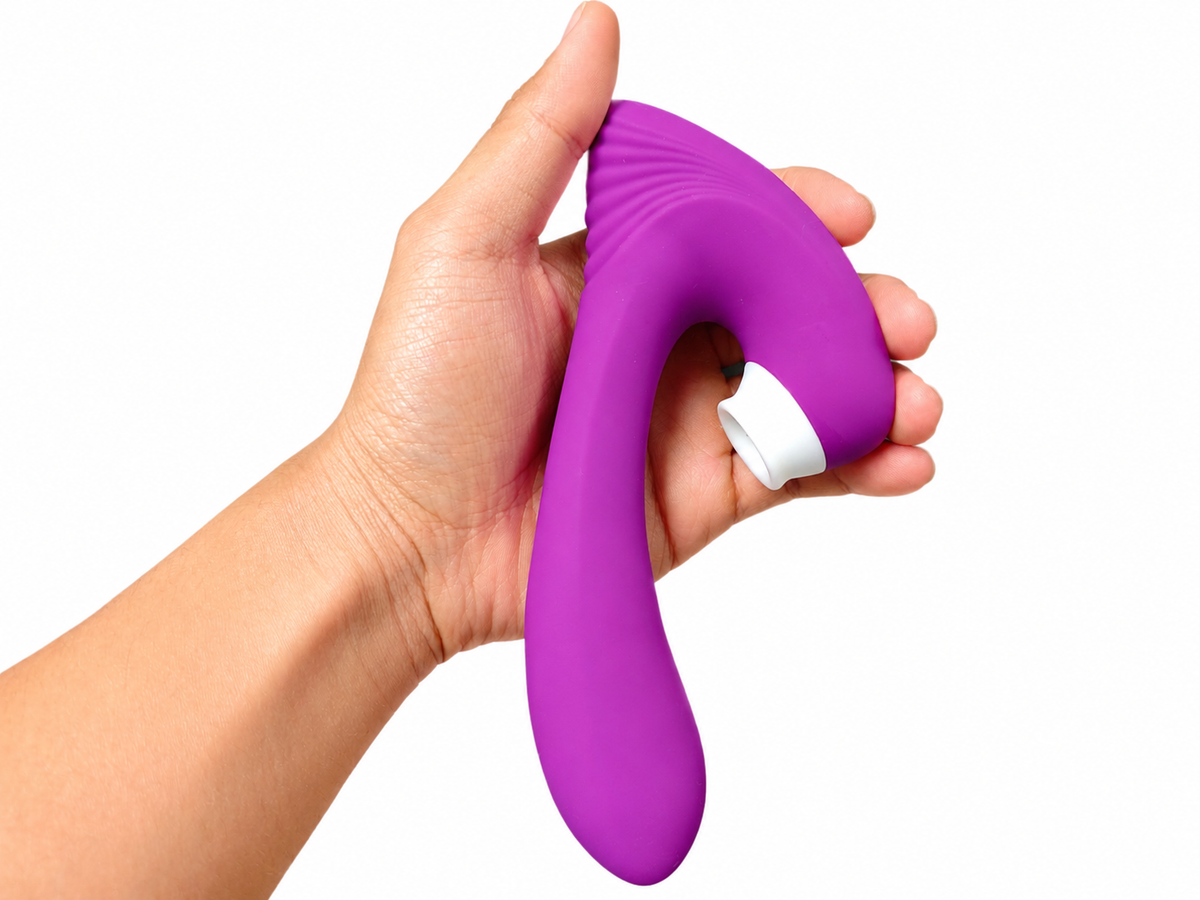 Golden Shower & Piss Play: Meaning, Safety, Fetish & Tips