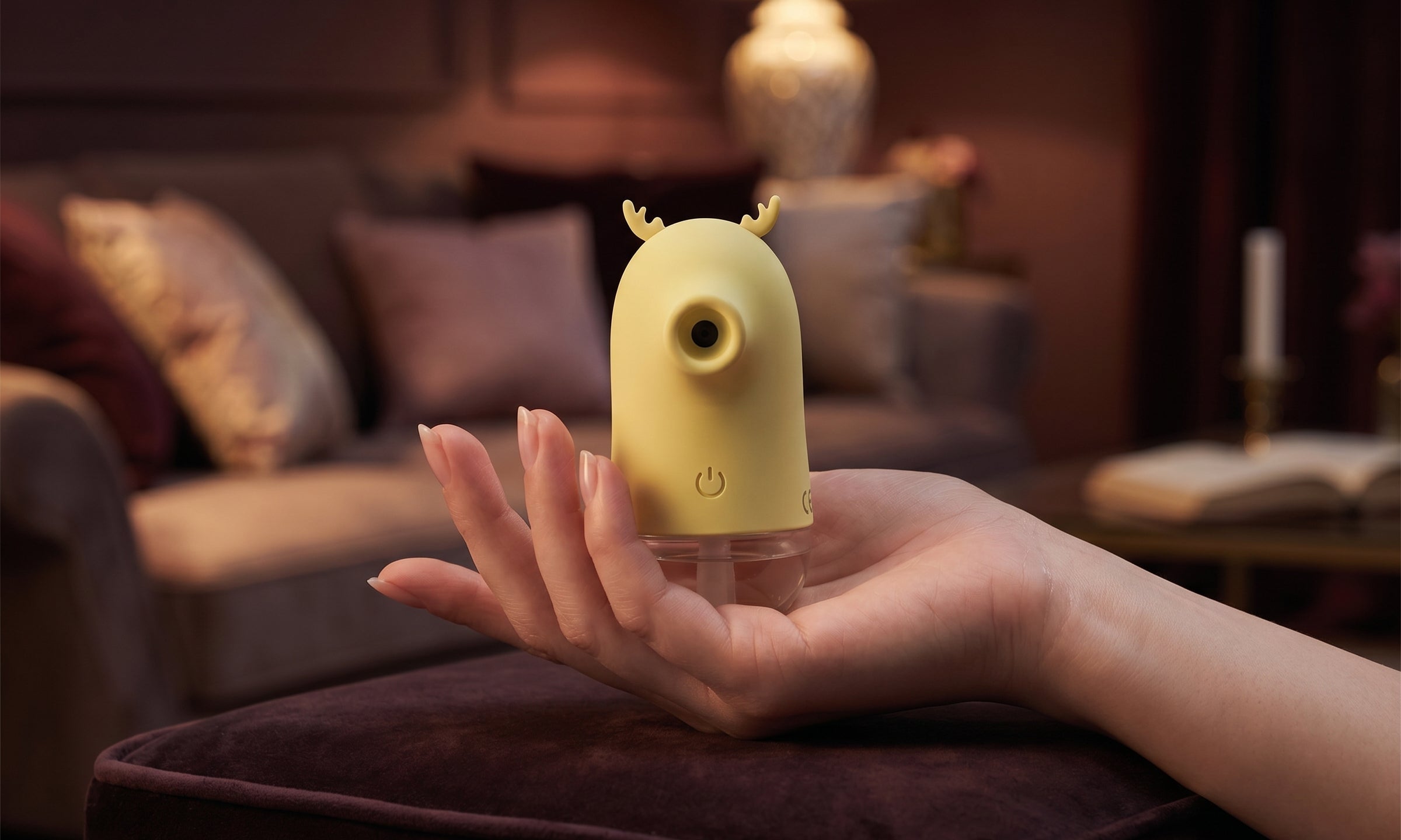 Clitoral Suction Toy vs Vibrator: What's the Difference?